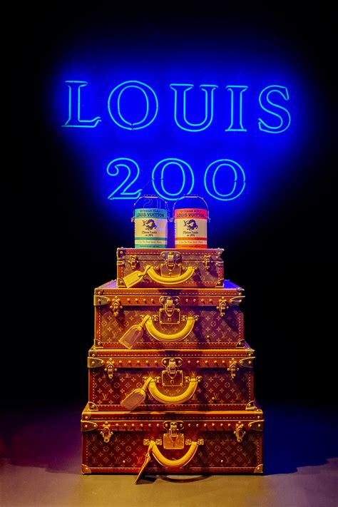 louis vuitton 200